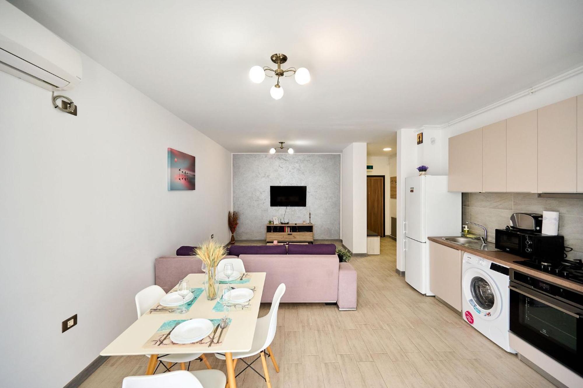 Evelyn'S Apartment Spa&Pool Beach Resort Mamaia Exterior foto